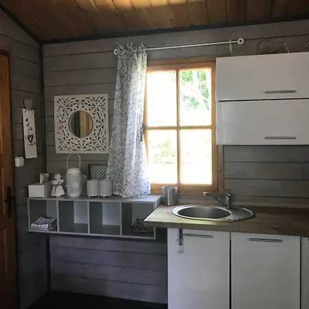 Domki Nad Rzeka *